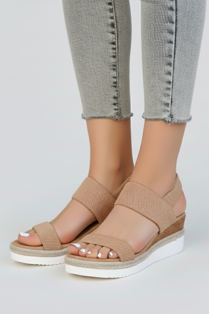Jessica | Women’s Raised Sole Stretch Fit Sandals