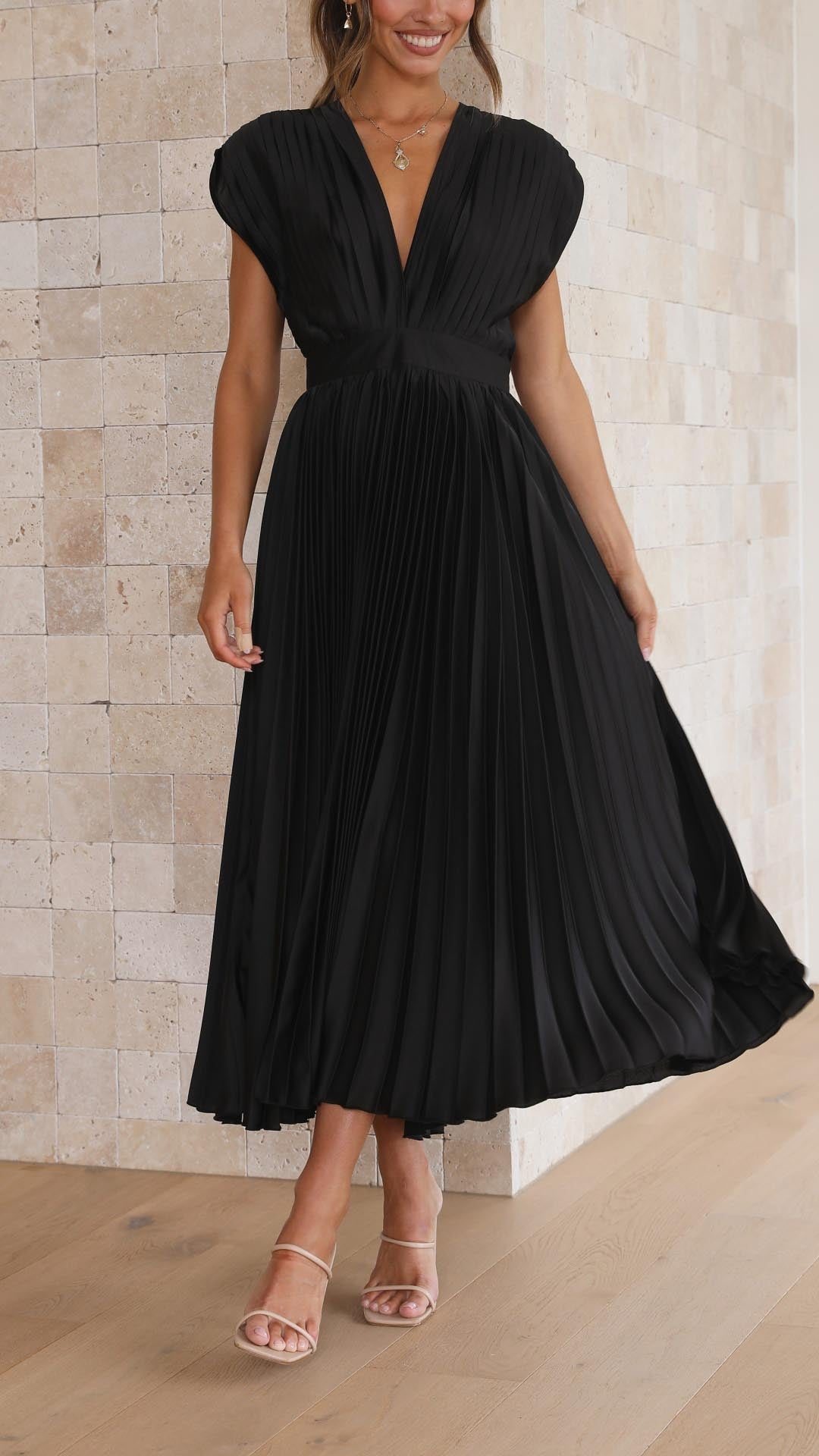 Julia | Women’s Classic Pleated Maxi Dress