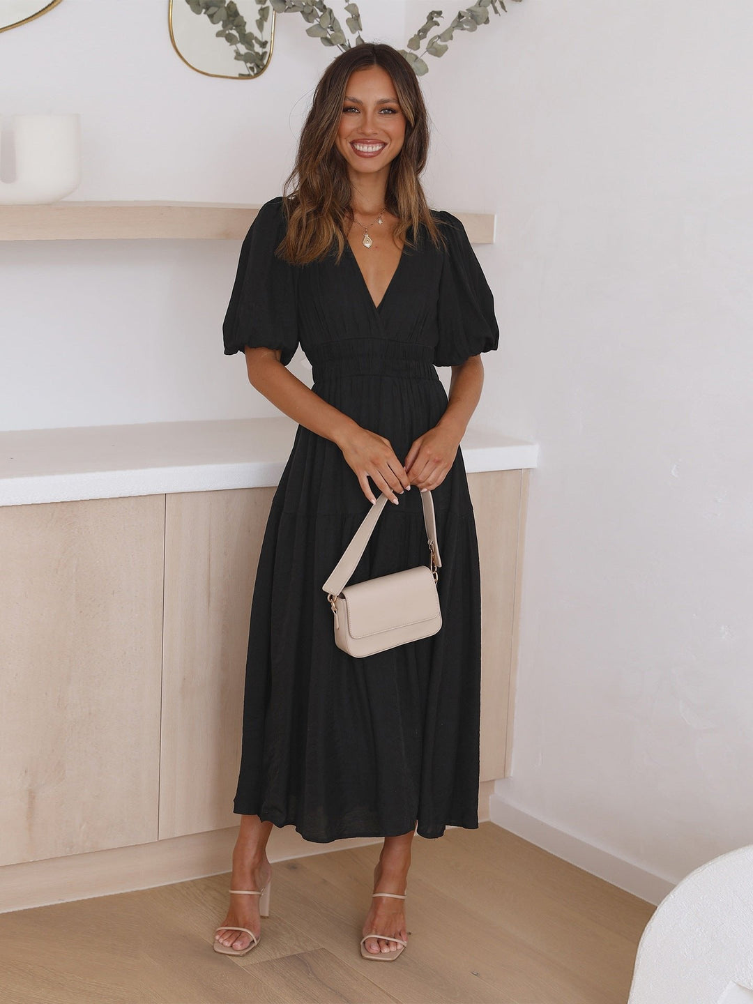 Emily | Midi Dress V-Neck Puff Sleeve Smocked Waist