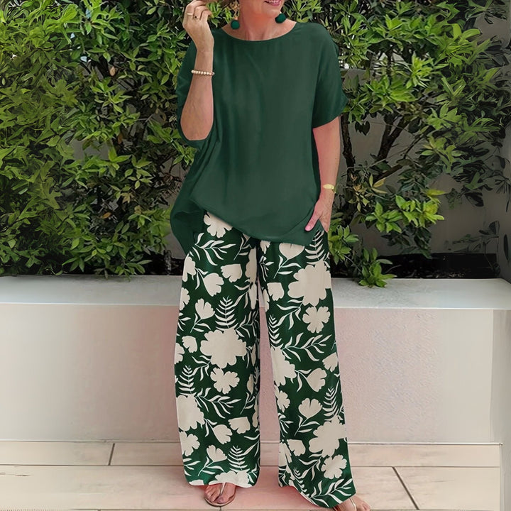 Freya | Plus Size Two-Piece Set Floral Wide-Leg Trousers Relaxed Top