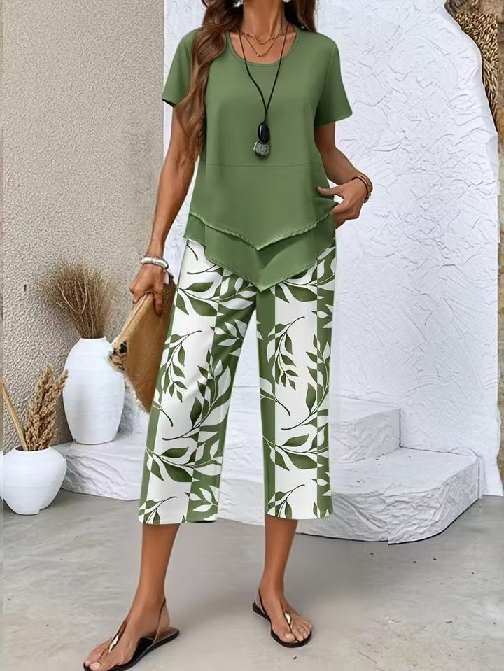 Scarlett | Women's Relaxed Leaf Print Two Piece Coordinated Set