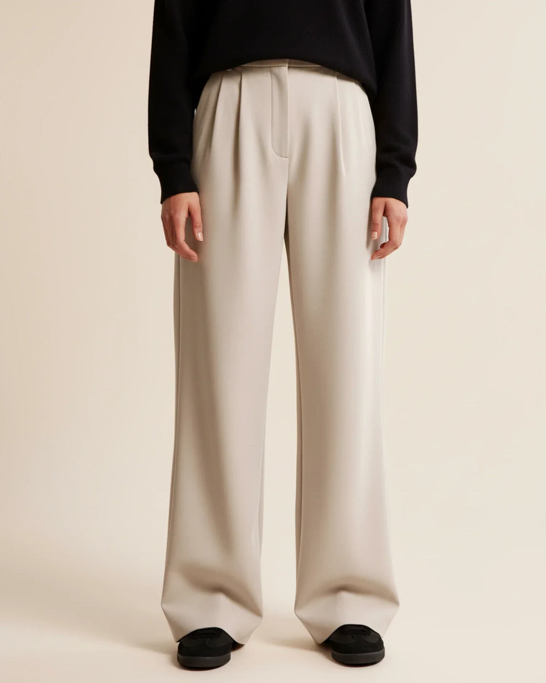 Eloise | High Waist Pleated Leg Trousers with Tailored Fit